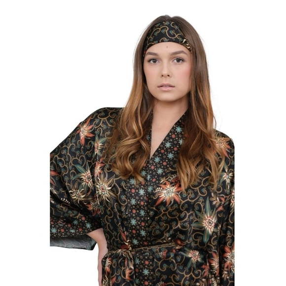 Luxury Batik Silk Blend Floral Kimono Robe Women’s Wrap Robe One Size NIB - Picture 6 of 7